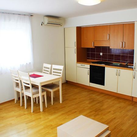 Bokun Apartments III Sisak Eksteriør billede
