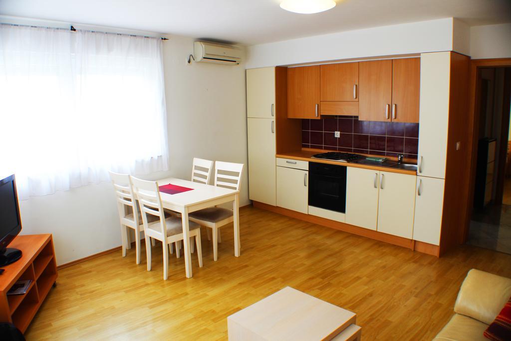 Bokun Apartments III Sisak Eksteriør billede