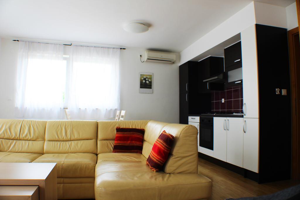 Bokun Apartments III Sisak Eksteriør billede